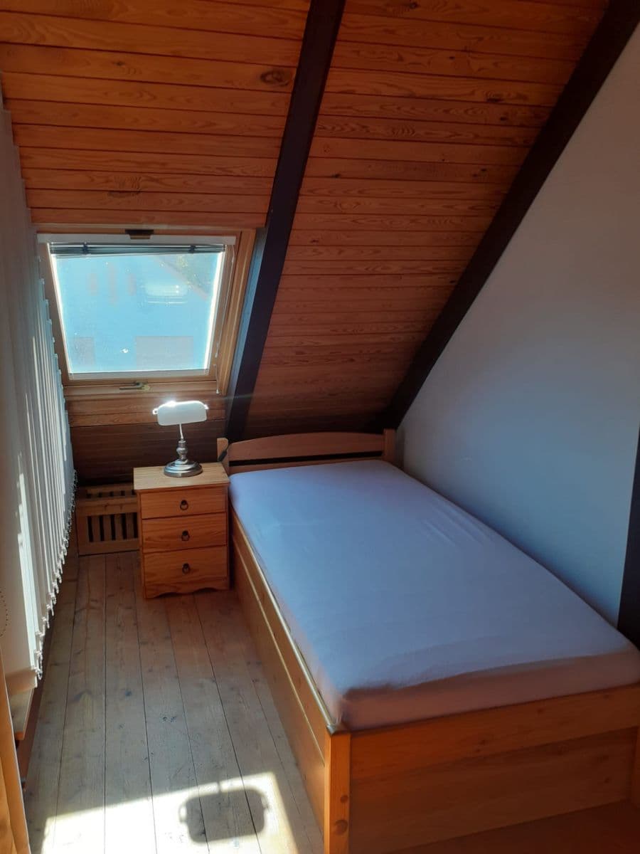 Prenájom bytu 4-izbový 120 m², K Dýmači, Praha, Praha Prenájom bytu 4-izbový 120 m², K Dýmači, Praha, Praha