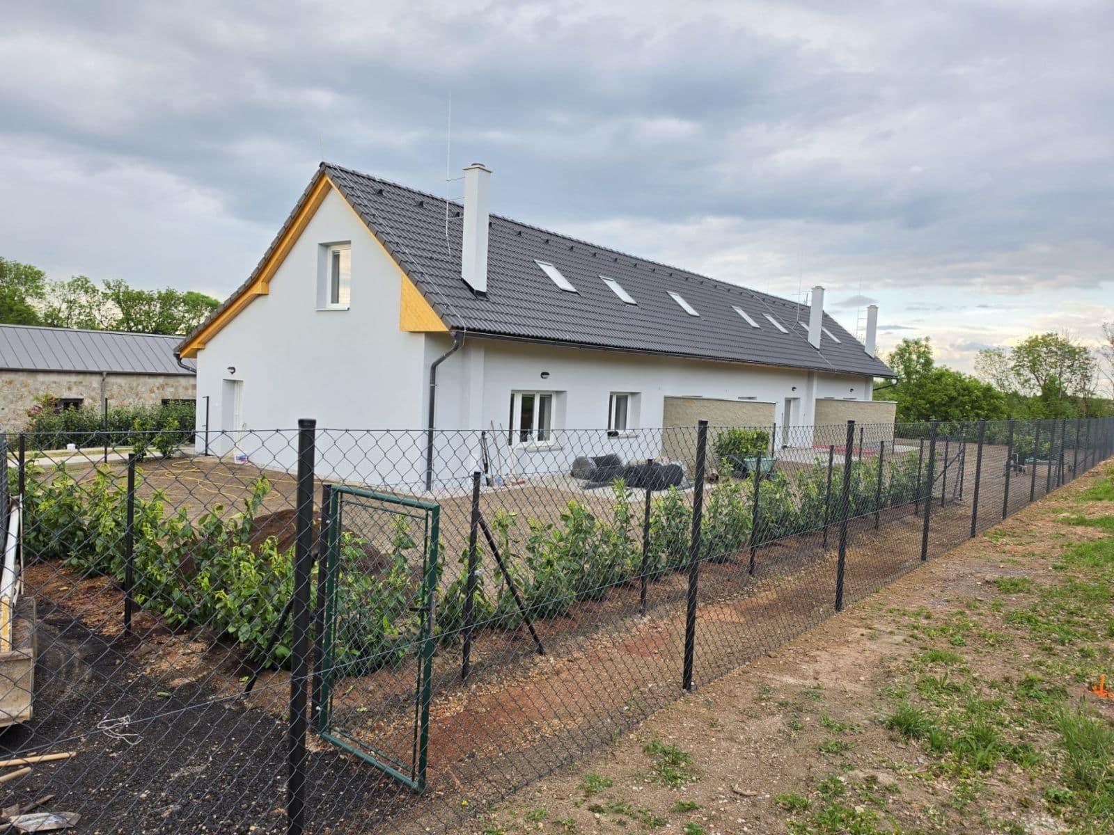Prenájom domu 110 m², pozemok 299 m², Beřovice, Středočeský kraj Prenájom domu 110 m², pozemok 299 m², Beřovice, Středočeský kraj