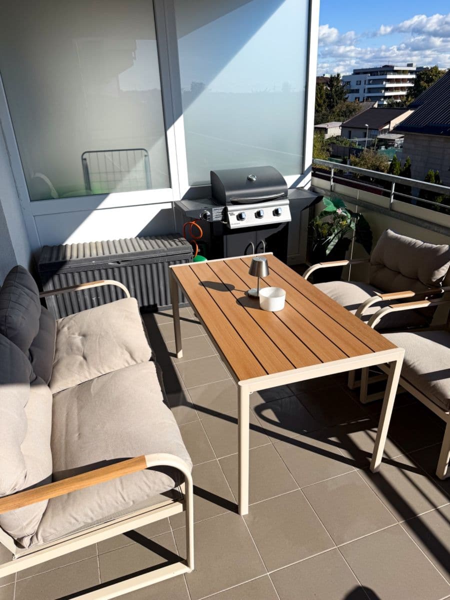 Prenájom bytu 2-izbový 53 m², Topolová, Olomouc, Olomoucký kraj Prenájom bytu 2-izbový 53 m², Topolová, Olomouc, Olomoucký kraj