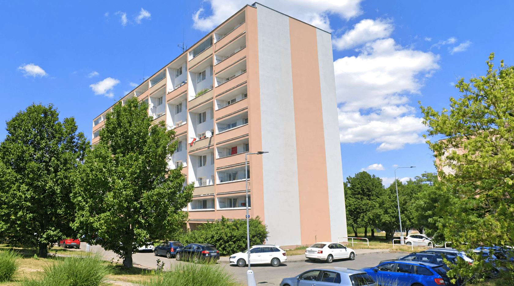Predaj bytu 2-izbový 34 m², Americká, Kladno, Středočeský kraj Predaj bytu 2-izbový 34 m², Americká, Kladno, Středočeský kraj