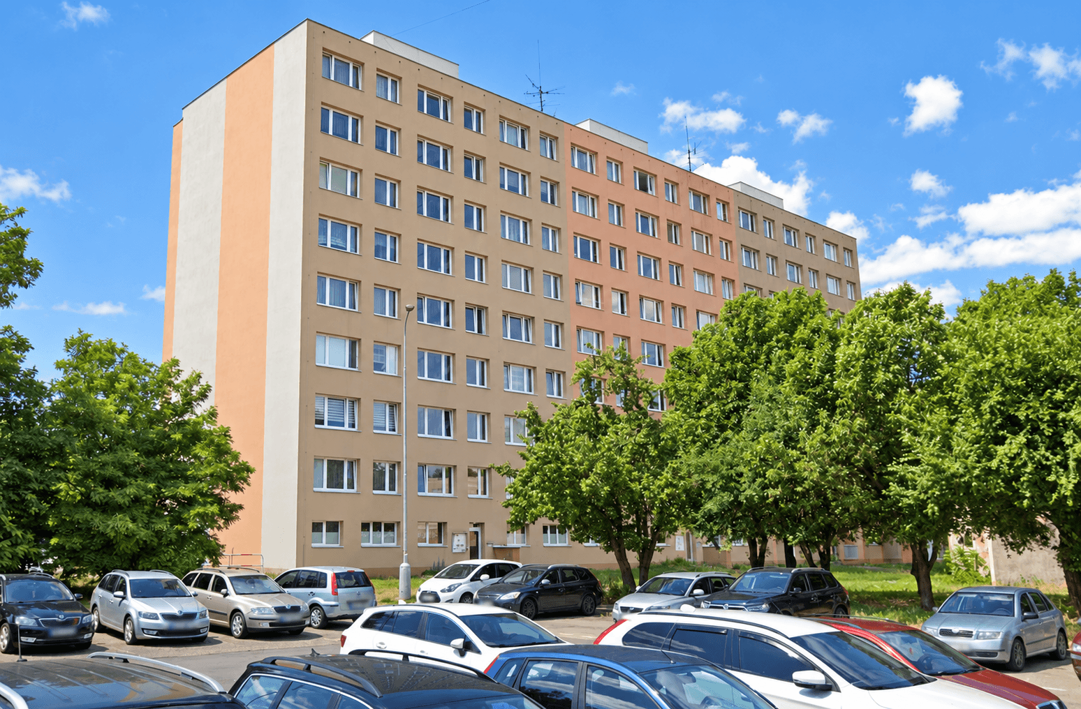 Predaj bytu 2-izbový 34 m², Americká, Kladno, Středočeský kraj Predaj bytu 2-izbový 34 m², Americká, Kladno, Středočeský kraj