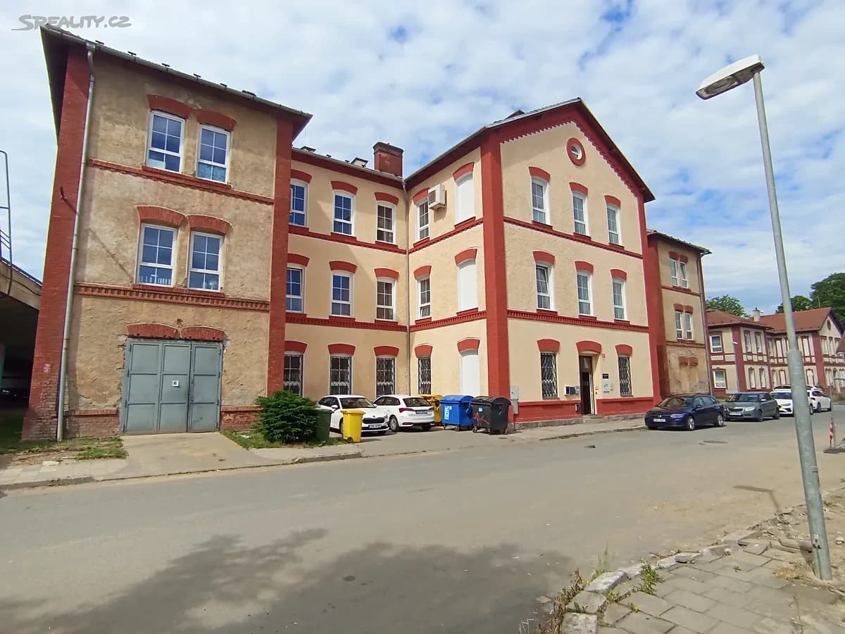 Prenájom kancelárie 25 m², Holická, Olomouc, Olomoucký kraj Prenájom kancelárie 25 m², Holická, Olomouc, Olomoucký kraj