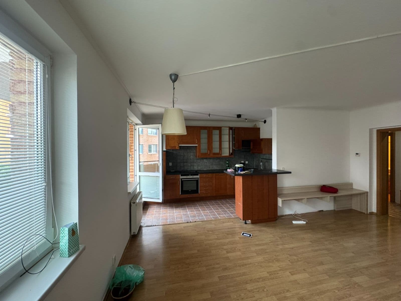 Prenájom bytu 3-izbový 84 m², Za Sídlištěm, Dolní Břežany, Středočeský kraj Prenájom bytu 3-izbový 84 m², Za Sídlištěm, Dolní Břežany, Středočeský kraj
