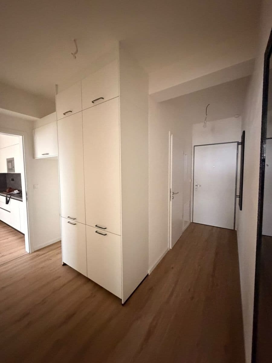 Prenájom bytu 2-izbový 46 m², Generála Bočka, Praha, Praha Prenájom bytu 2-izbový 46 m², Generála Bočka, Praha, Praha