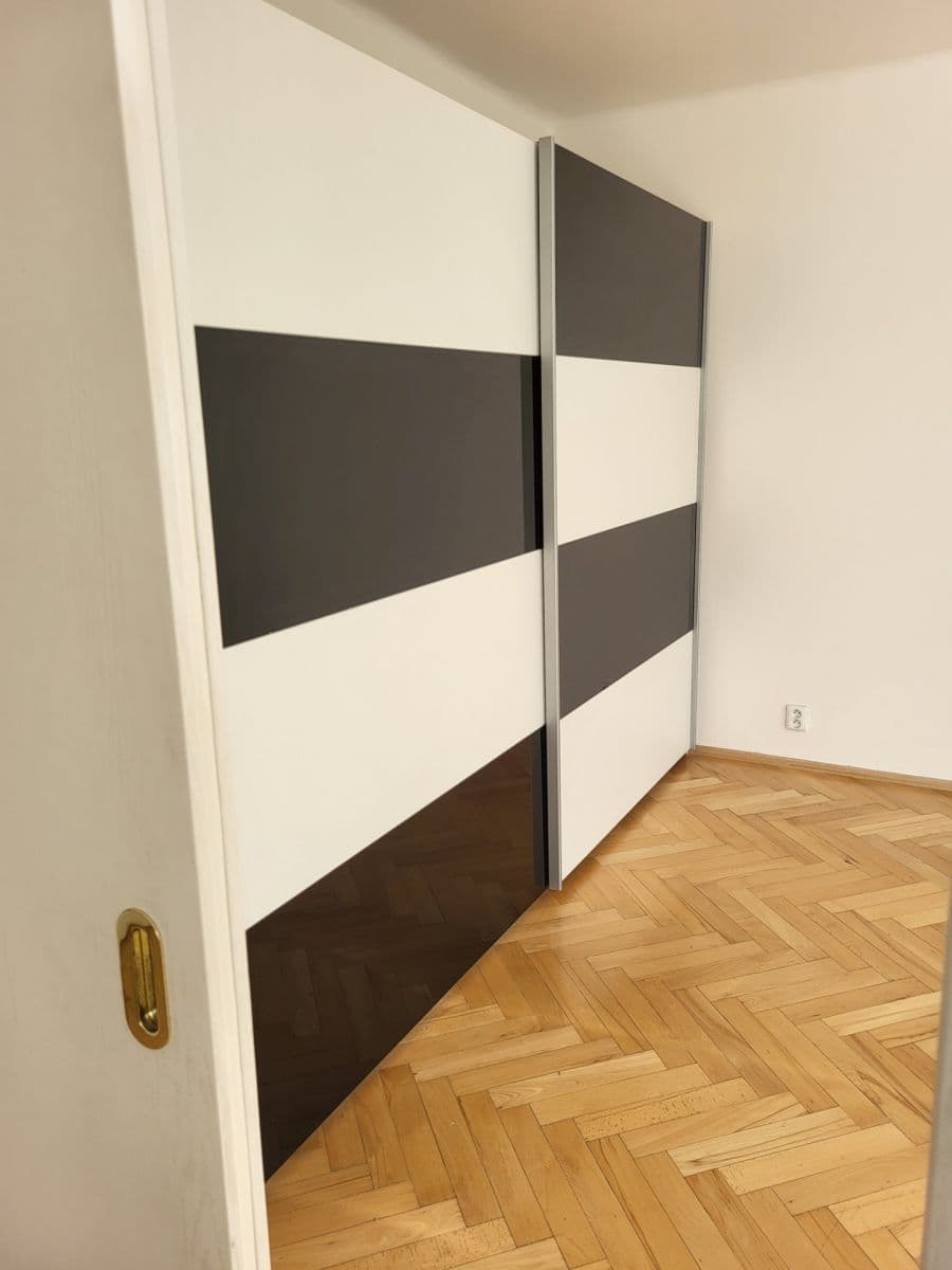 Prenájom bytu 2-izbový 56 m², Špálova, Olomouc, Olomoucký kraj Prenájom bytu 2-izbový 56 m², Špálova, Olomouc, Olomoucký kraj