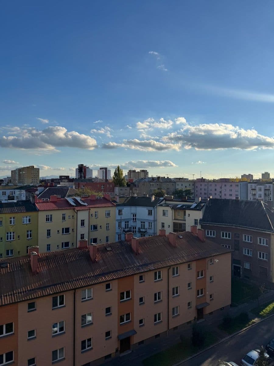 Prenájom bytu 2-izbový 53 m², Bachmačská, Ostrava, Moravskoslezský kraj Prenájom bytu 2-izbový 53 m², Bachmačská, Ostrava, Moravskoslezský kraj