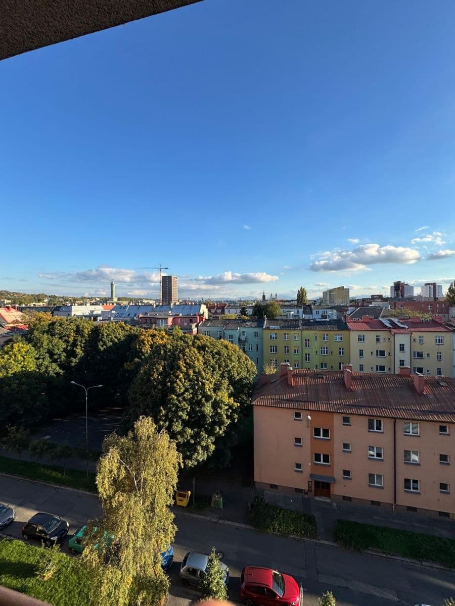 Prenájom bytu 2-izbový 53 m², Bachmačská, Ostrava, Moravskoslezský kraj Prenájom bytu 2-izbový 53 m², Bachmačská, Ostrava, Moravskoslezský kraj