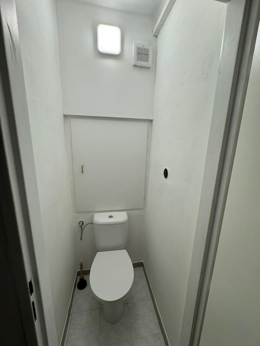 Prenájom bytu 2-izbový 53 m², Bachmačská, Ostrava, Moravskoslezský kraj Prenájom bytu 2-izbový 53 m², Bachmačská, Ostrava, Moravskoslezský kraj