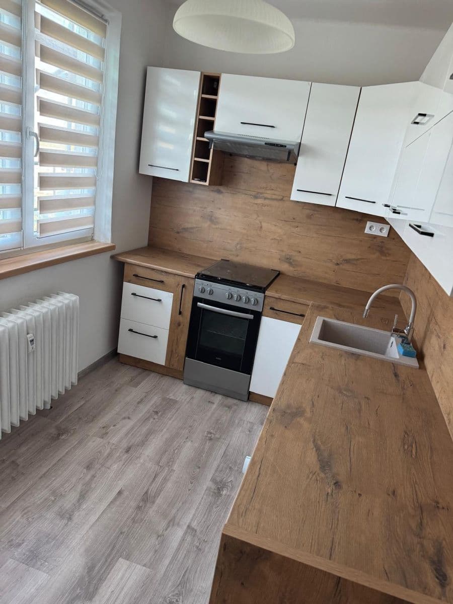 Prenájom bytu 2-izbový 53 m², Bachmačská, Ostrava, Moravskoslezský kraj Prenájom bytu 2-izbový 53 m², Bachmačská, Ostrava, Moravskoslezský kraj