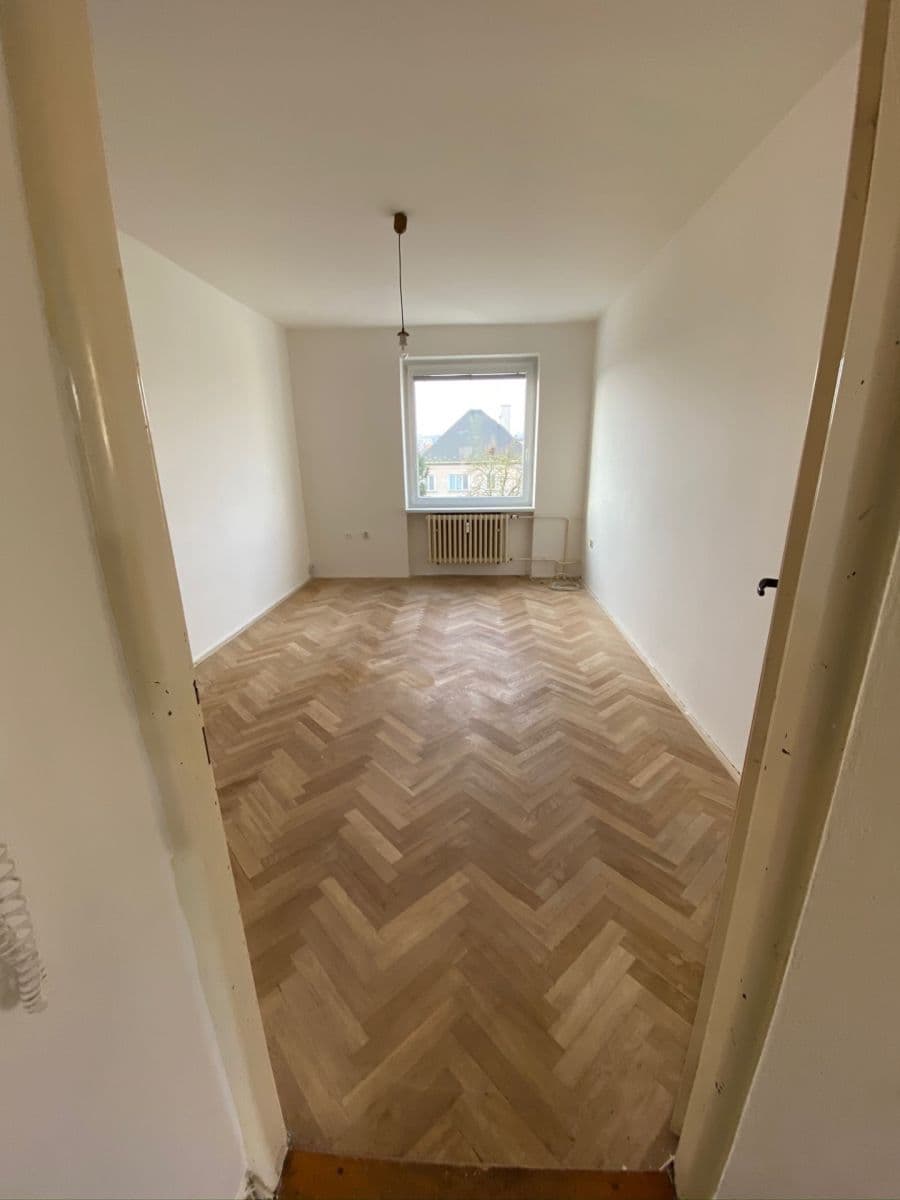 Prenájom bytu 2-izbový 65 m², Neředínská, Olomouc, Olomoucký kraj Prenájom bytu 2-izbový 65 m², Neředínská, Olomouc, Olomoucký kraj