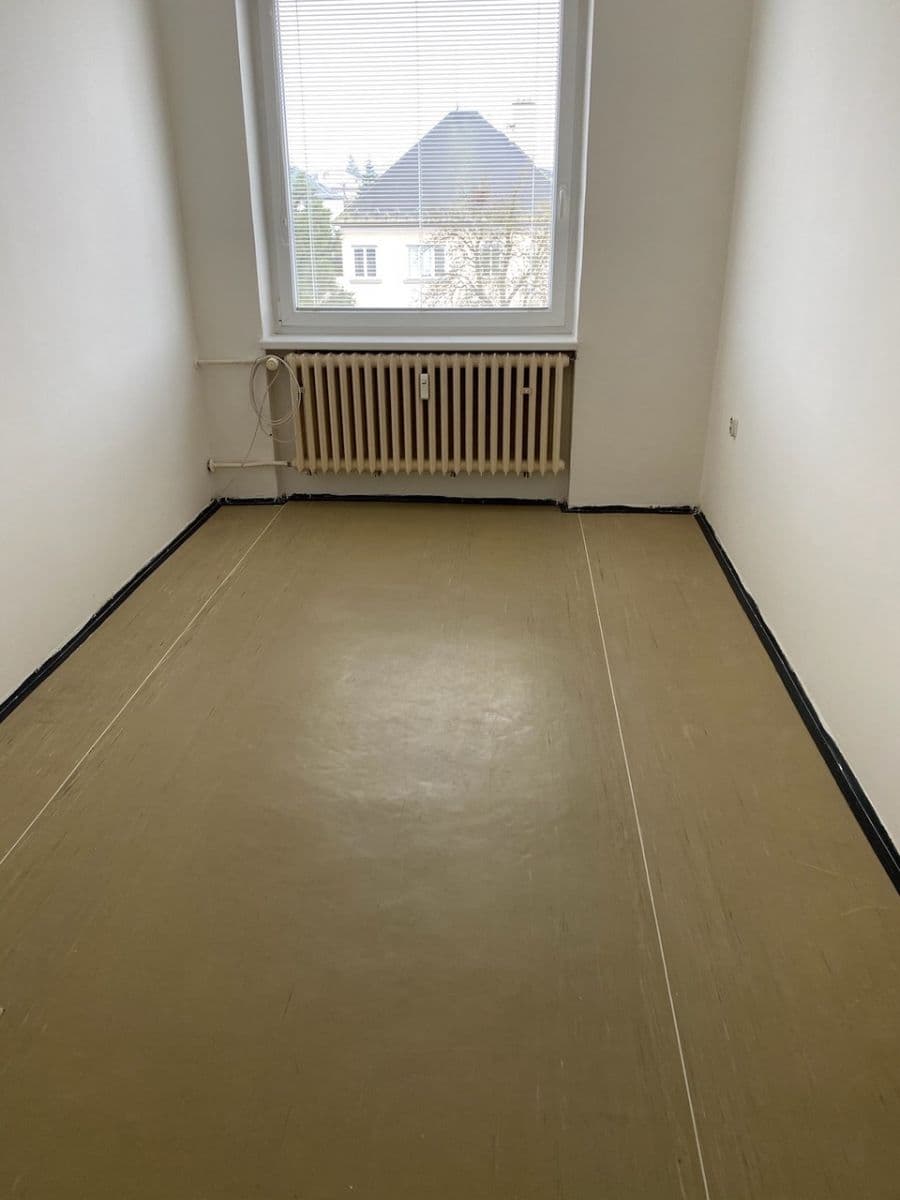 Prenájom bytu 2-izbový 65 m², Neředínská, Olomouc, Olomoucký kraj Prenájom bytu 2-izbový 65 m², Neředínská, Olomouc, Olomoucký kraj