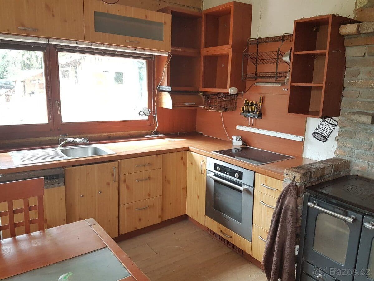 Predaj rekreačného objektu 70 m², pozemok 1.378 m², Česká Třebová, Pardubický kraj Predaj rekreačného objektu 70 m², pozemok 1.378 m², Česká Třebová, Pardubický kraj
