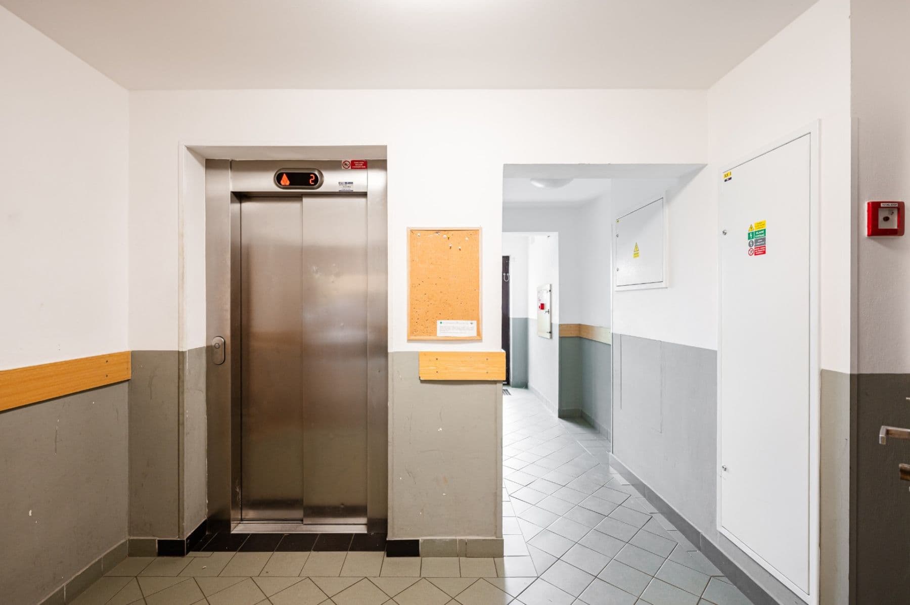 Predaj bytu 3-izbový 75 m², Doupovská, Praha, Praha Predaj bytu 3-izbový 75 m², Doupovská, Praha, Praha