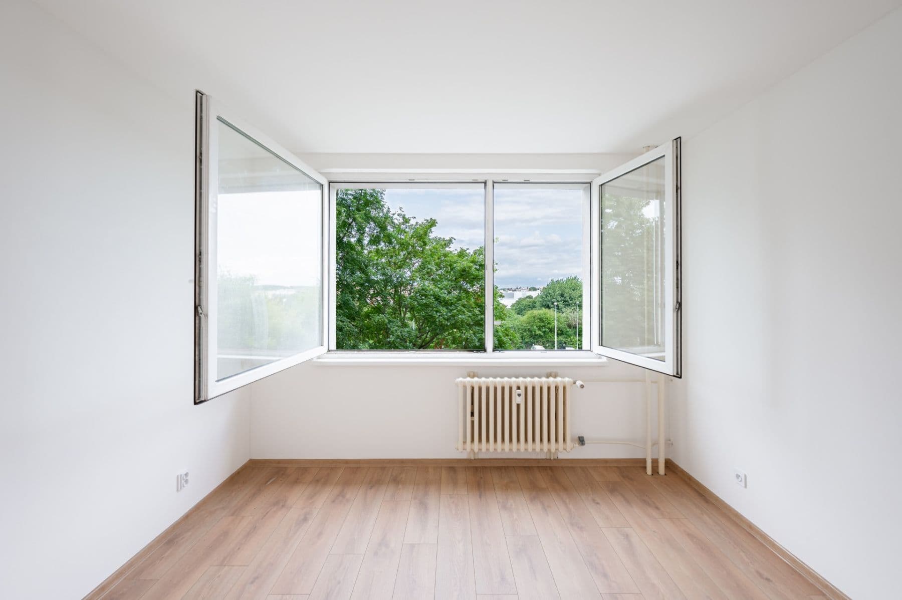 Predaj bytu 3-izbový 75 m², Doupovská, Praha, Praha Predaj bytu 3-izbový 75 m², Doupovská, Praha, Praha