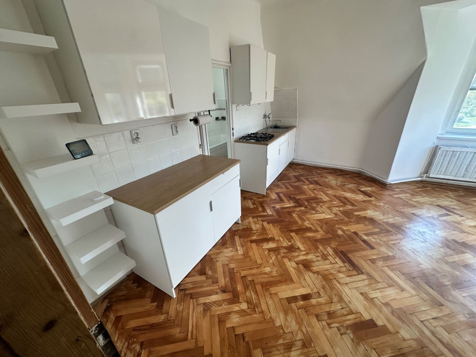 Prenájom bytu 2-izbový 78 m², Na Stráži, Praha, Praha Prenájom bytu 2-izbový 78 m², Na Stráži, Praha, Praha