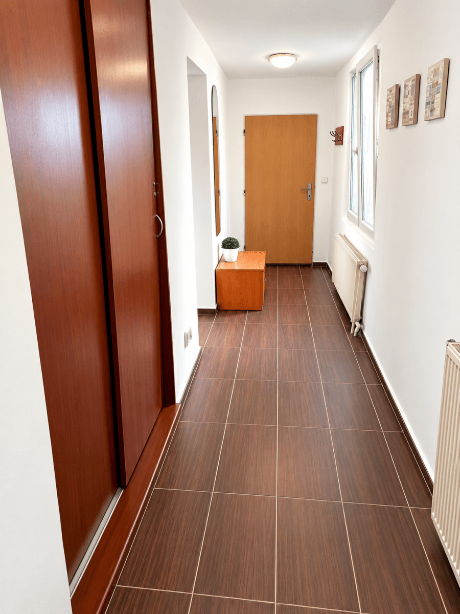 Prenájom bytu 4-izbový 80 m², Buková, Brno, Jihomoravský kraj Prenájom bytu 4-izbový 80 m², Buková, Brno, Jihomoravský kraj