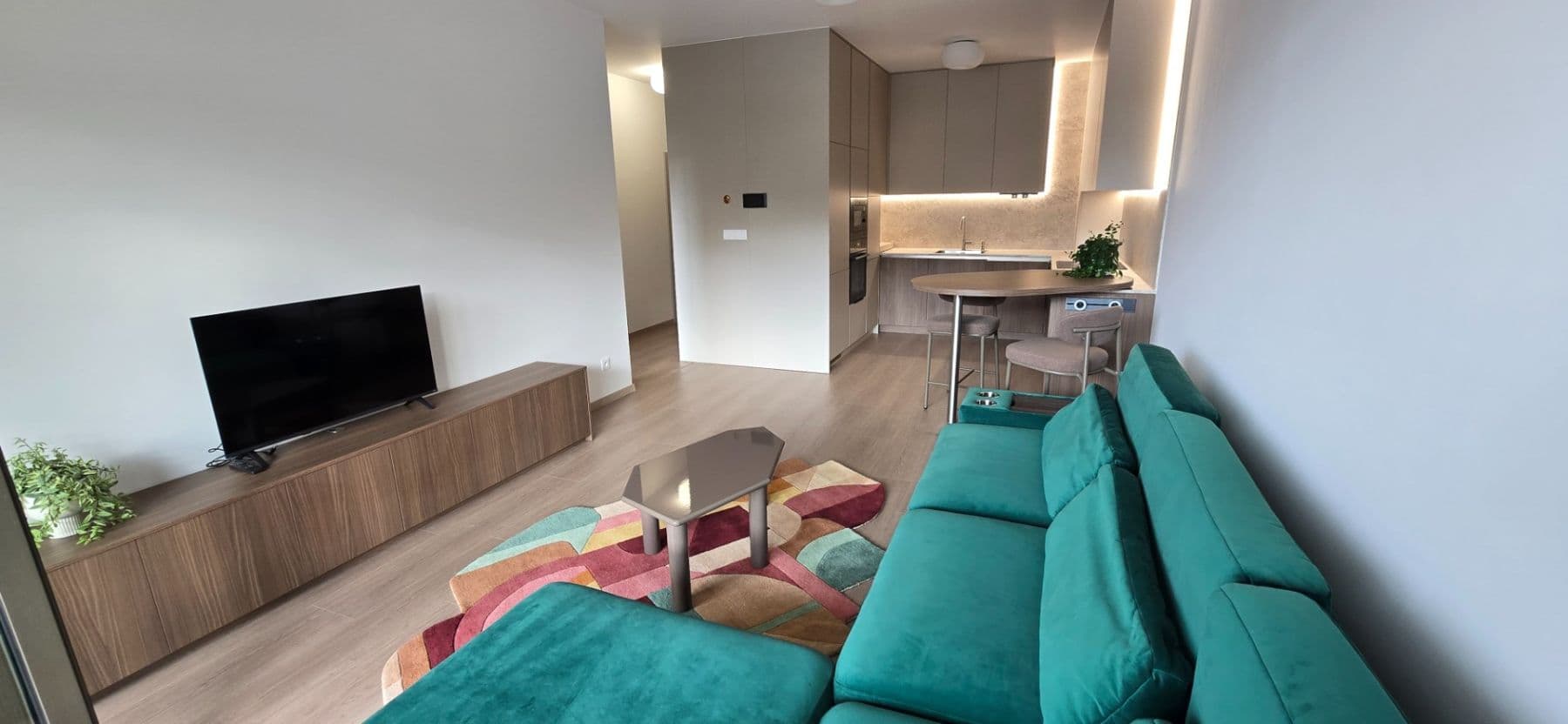 Prenájom bytu 2-izbový 52 m², Česká, Prešov, Prešovský kraj Prenájom bytu 2-izbový 52 m², Česká, Prešov, Prešovský kraj