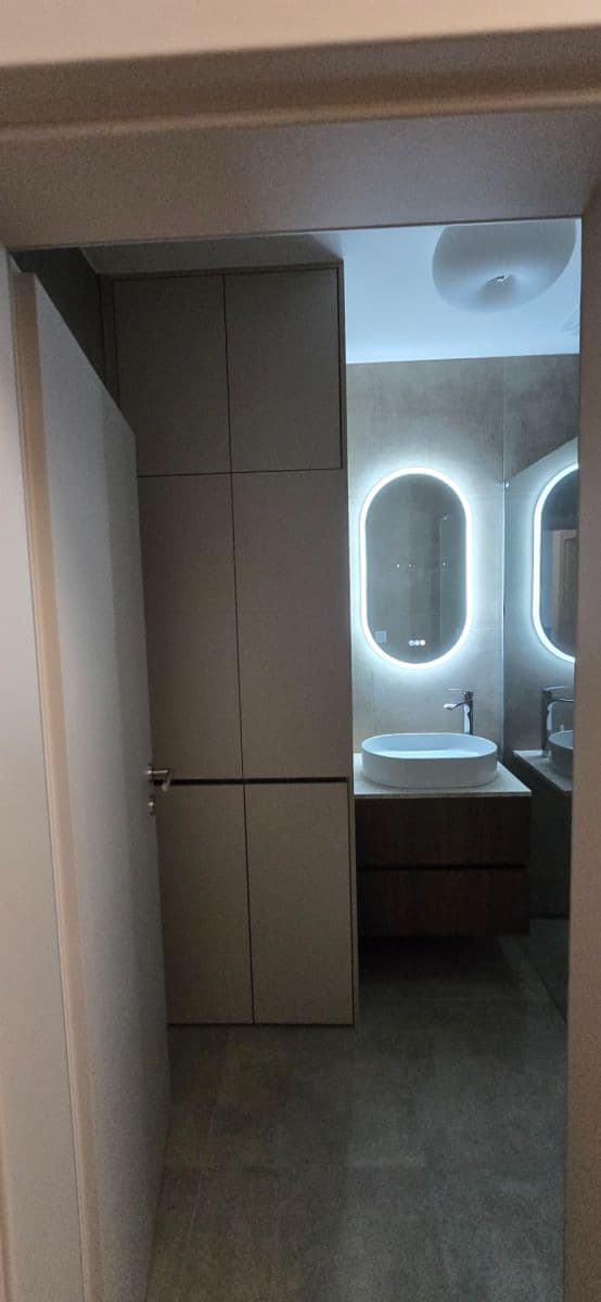 Prenájom bytu 2-izbový 52 m², Česká, Prešov, Prešovský kraj Prenájom bytu 2-izbový 52 m², Česká, Prešov, Prešovský kraj