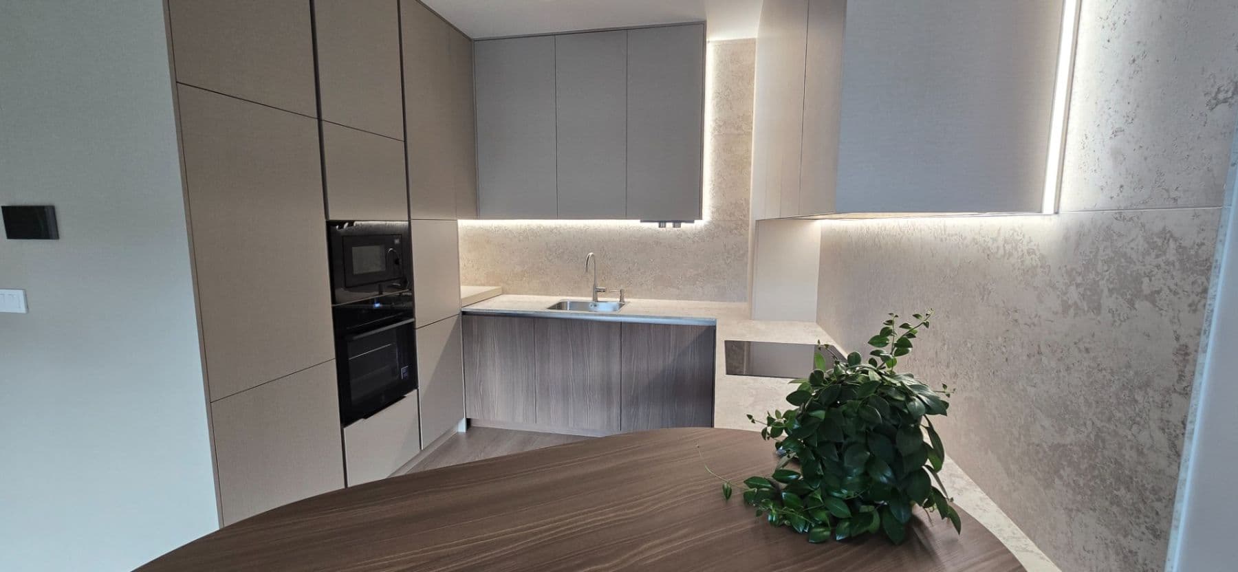Prenájom bytu 2-izbový 52 m², Česká, Prešov, Prešovský kraj Prenájom bytu 2-izbový 52 m², Česká, Prešov, Prešovský kraj