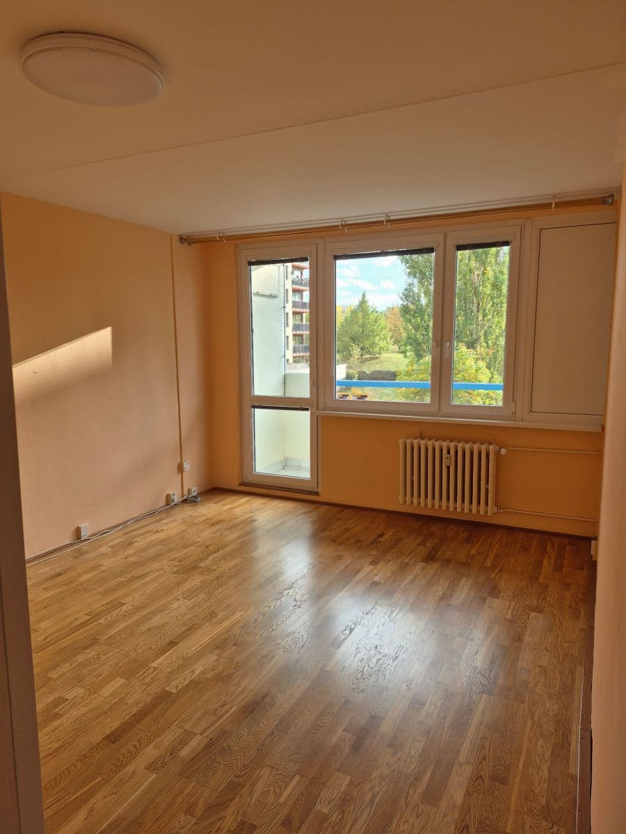 Prenájom bytu 2-izbový 46 m², Zvoncovitá, Praha, Praha Prenájom bytu 2-izbový 46 m², Zvoncovitá, Praha, Praha
