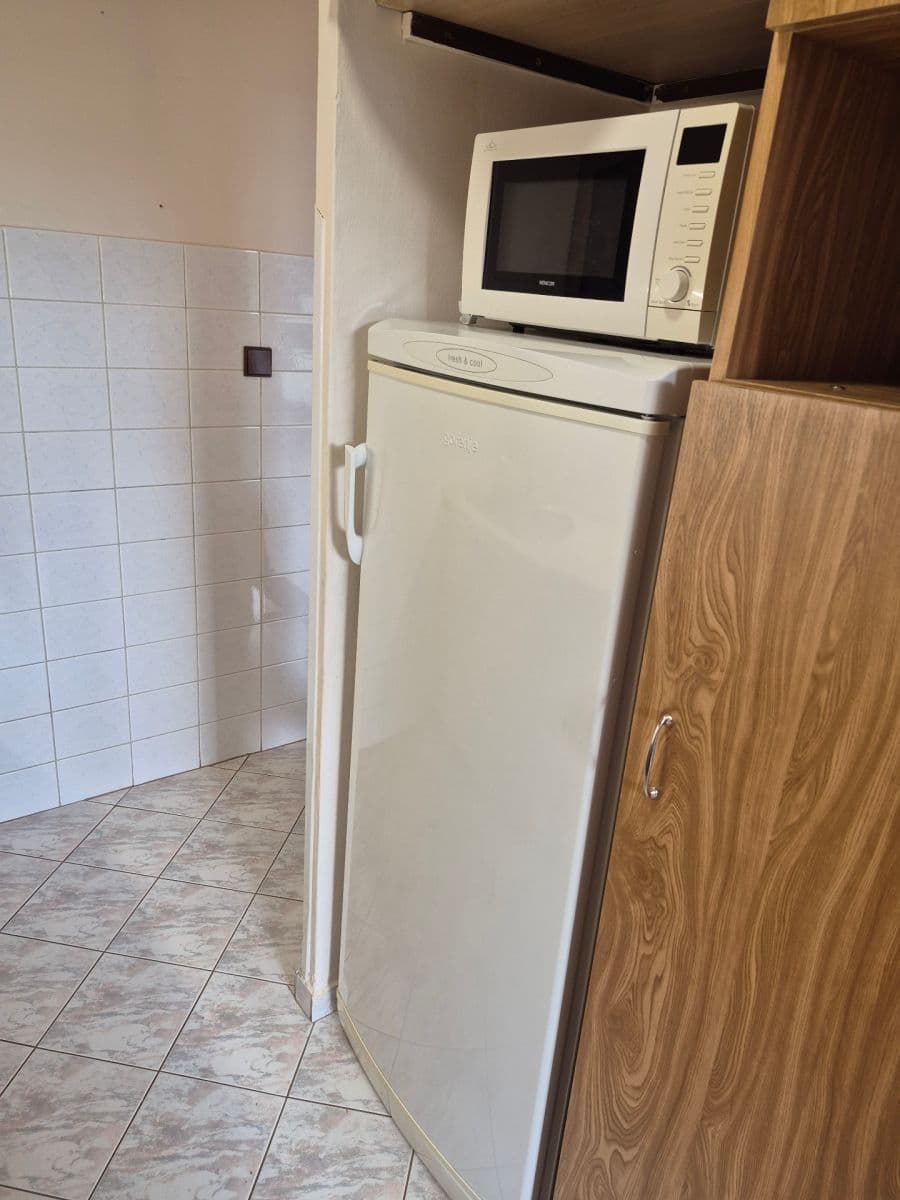 Prenájom bytu 2-izbový 46 m², Zvoncovitá, Praha, Praha Prenájom bytu 2-izbový 46 m², Zvoncovitá, Praha, Praha