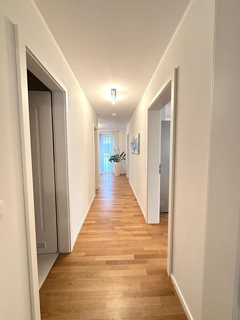 Predaj bytu 3-izbový 104 m², München, Bavorsko Predaj bytu 3-izbový 104 m², München, Bavorsko