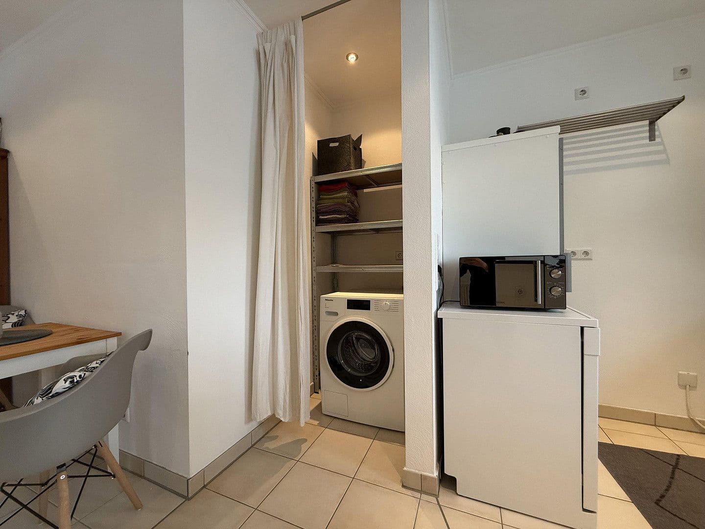Prenájom bytu 2-izbový 55 m², Brühlstraße 10, Pfaffen-Schwabenheim, Porýnie-Falcko Prenájom bytu 2-izbový 55 m², Brühlstraße 10, Pfaffen-Schwabenheim, Porýnie-Falcko