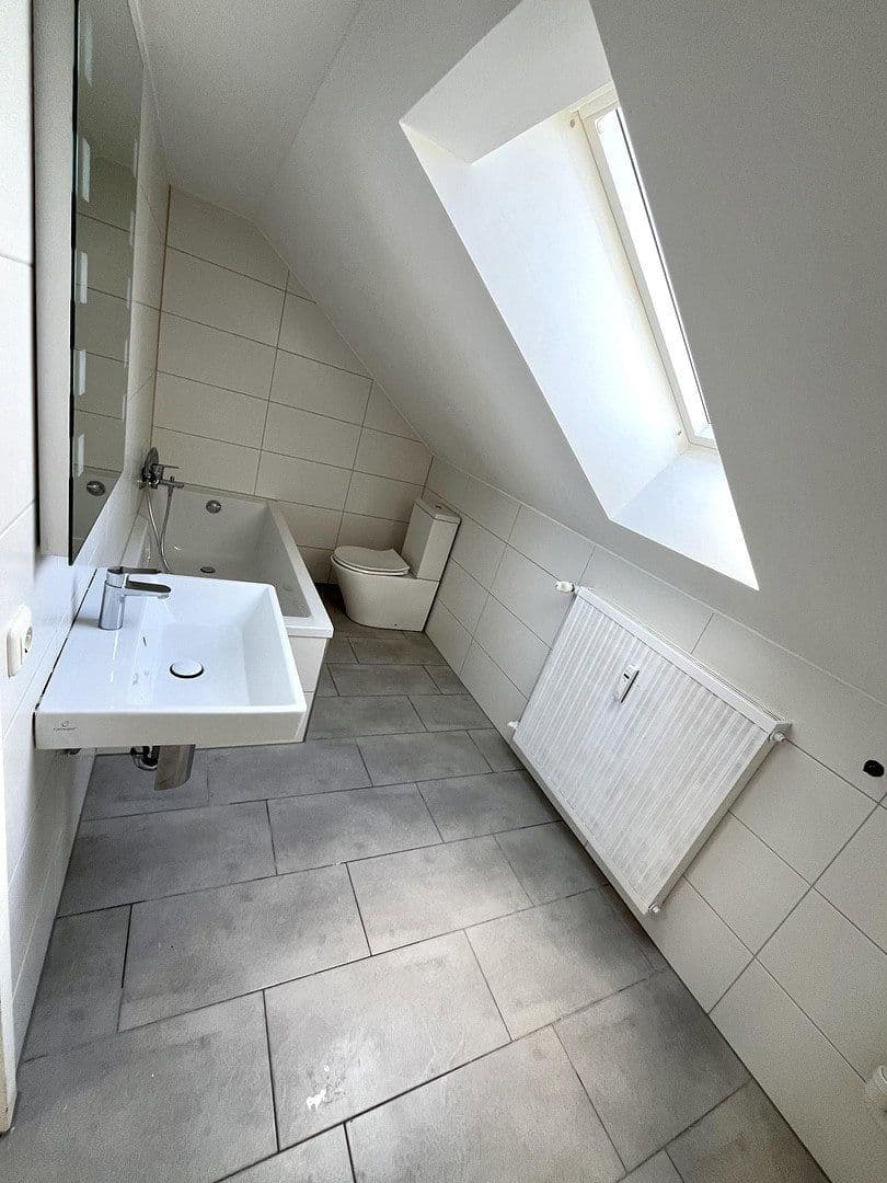 Prenájom bytu 3-izbový 60 m², Dinkelscherben, Bavorsko Prenájom bytu 3-izbový 60 m², Dinkelscherben, Bavorsko