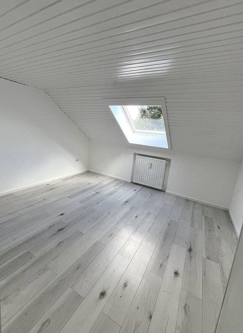 Prenájom bytu 3-izbový 60 m², Dinkelscherben, Bavorsko Prenájom bytu 3-izbový 60 m², Dinkelscherben, Bavorsko