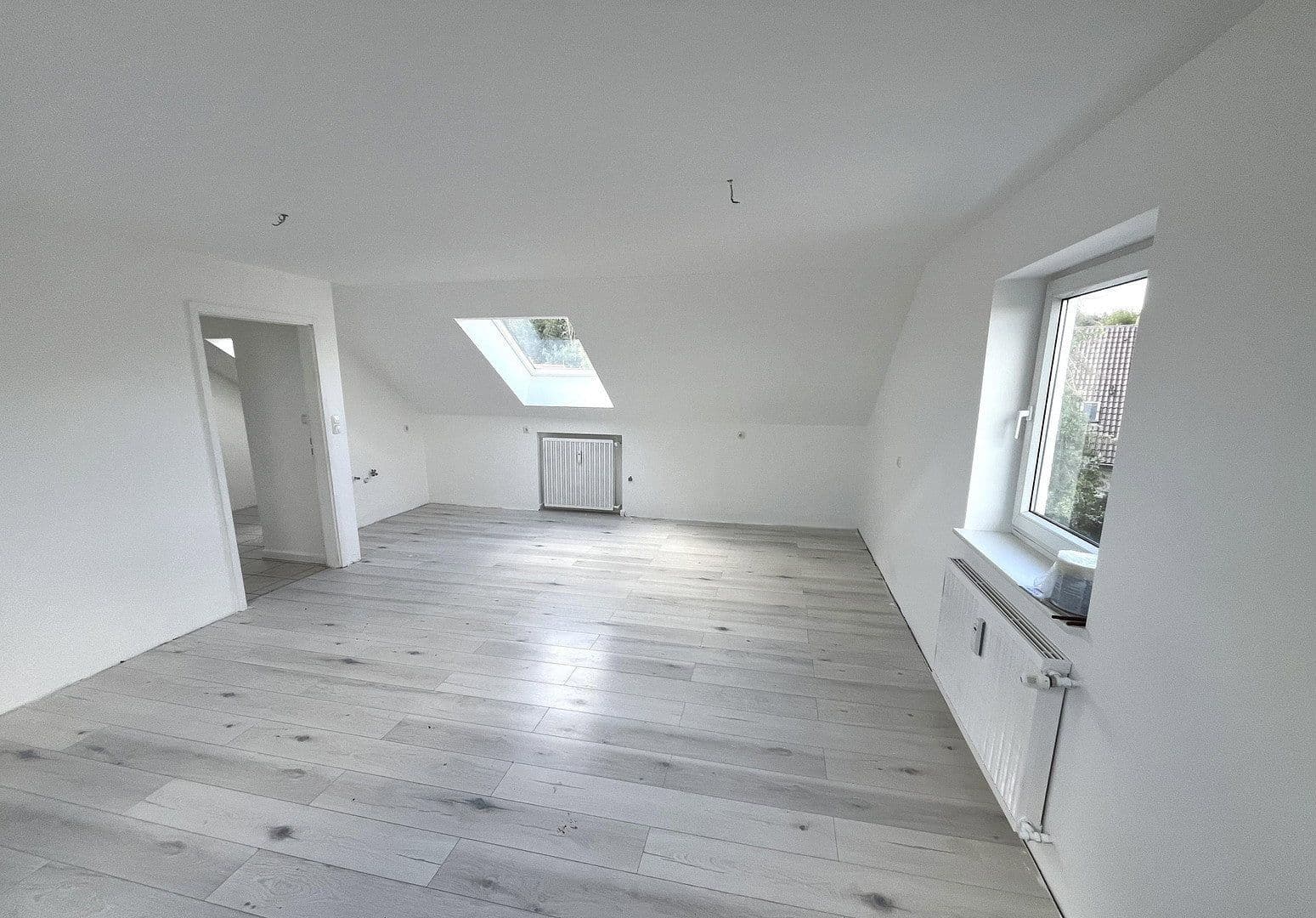 Prenájom bytu 3-izbový 60 m², Dinkelscherben, Bavorsko Prenájom bytu 3-izbový 60 m², Dinkelscherben, Bavorsko