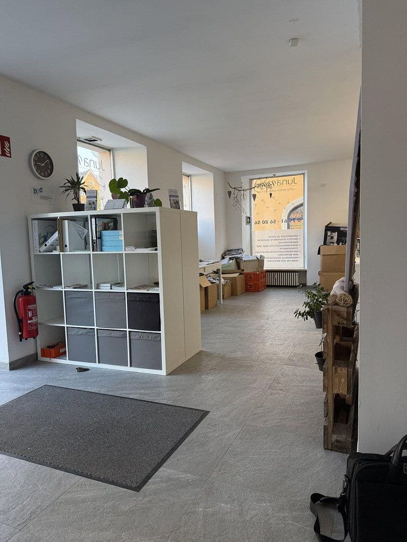 Prenájom nebytového priestoru 150 m², Marktplatz 18, Ellwangen (Jagst), Bádensko-Wurttembersko Prenájom nebytového priestoru 150 m², Marktplatz 18, Ellwangen (Jagst), Bádensko-Wurttembersko