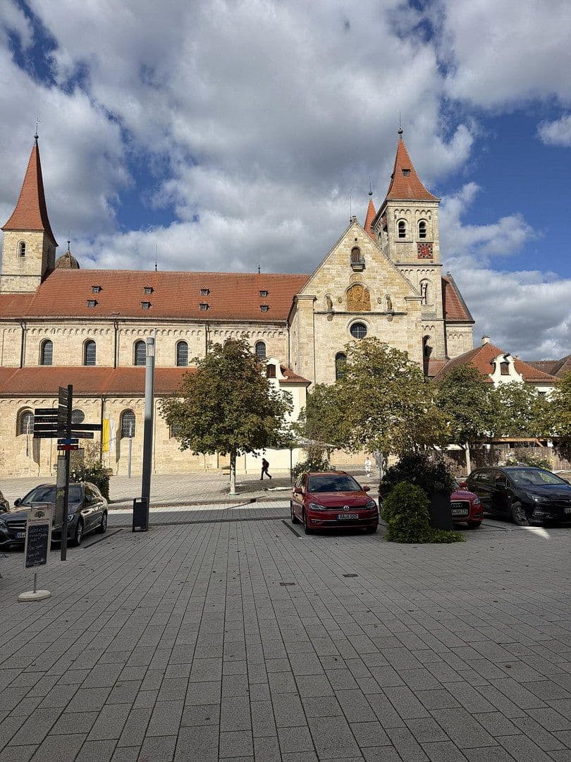 Prenájom nebytového priestoru 150 m², Marktplatz 18, Ellwangen (Jagst), Bádensko-Wurttembersko Prenájom nebytového priestoru 150 m², Marktplatz 18, Ellwangen (Jagst), Bádensko-Wurttembersko