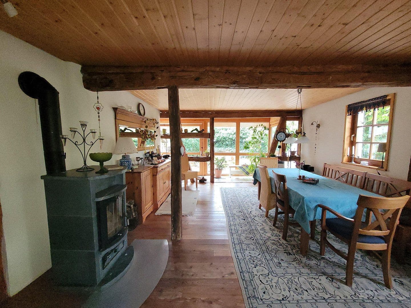 Predaj domu 150 m², pozemok 1.390 m², Kirchstraße 3, Beilstein, Bádensko-Wurttembersko Predaj domu 150 m², pozemok 1.390 m², Kirchstraße 3, Beilstein, Bádensko-Wurttembersko