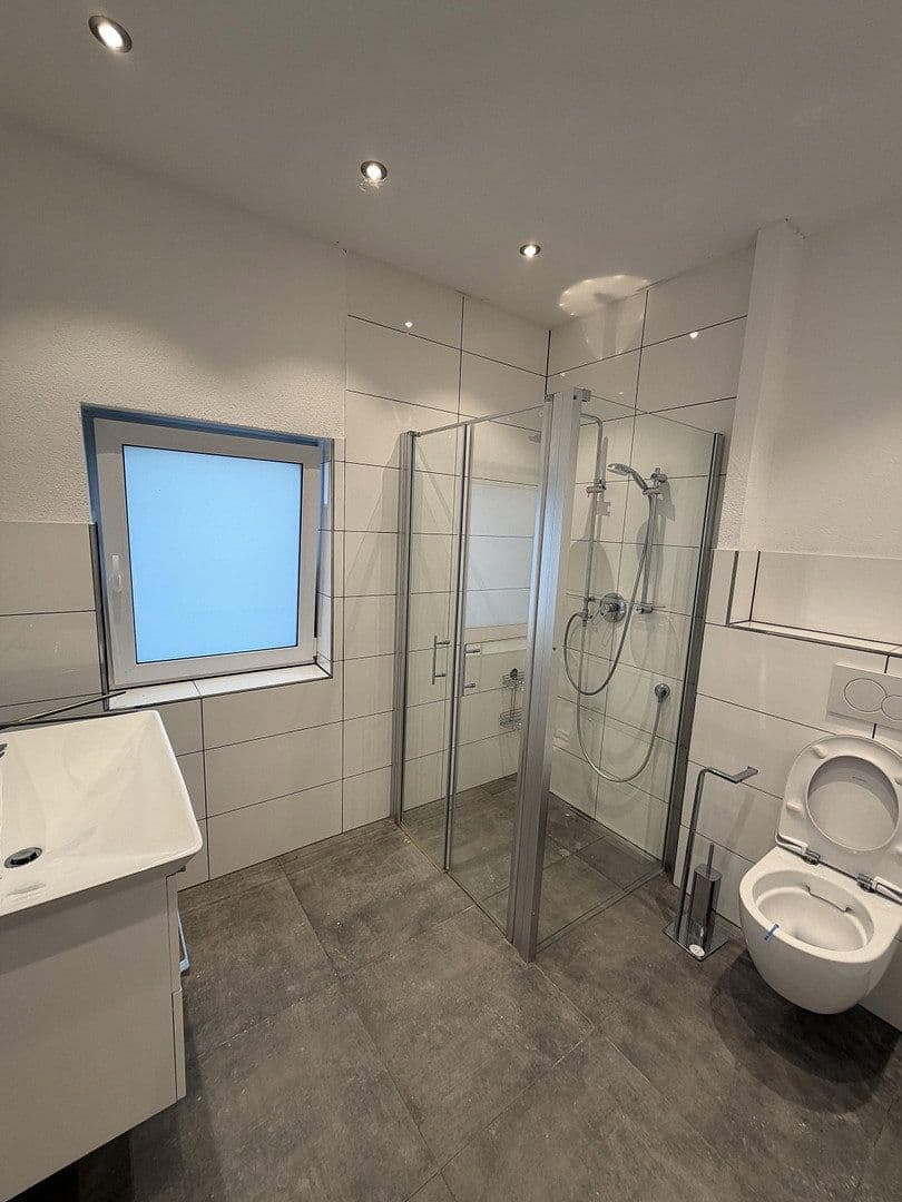 Prenájom bytu 2-izbový 60 m², Eckstraße 5, Sandweier, Baden-Baden, Bádensko-Wurttembersko Prenájom bytu 2-izbový 60 m², Eckstraße 5, Sandweier, Baden-Baden, Bádensko-Wurttembersko