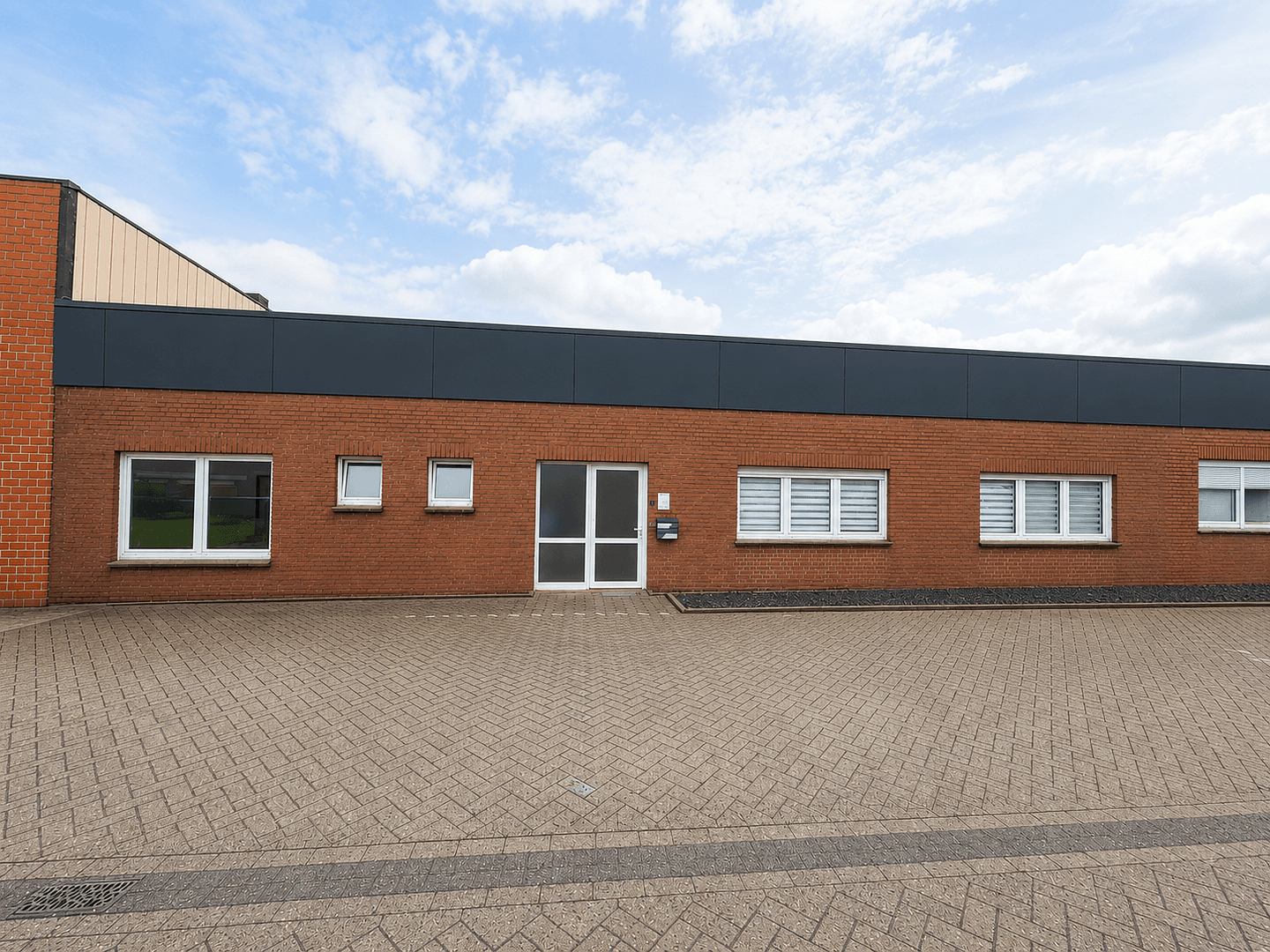 Prenájom nebytového priestoru 869 m², Stadtforst 3, Rheine, Severné Porýnie - Westfálsko Prenájom nebytového priestoru 869 m², Stadtforst 3, Rheine, Severné Porýnie - Westfálsko