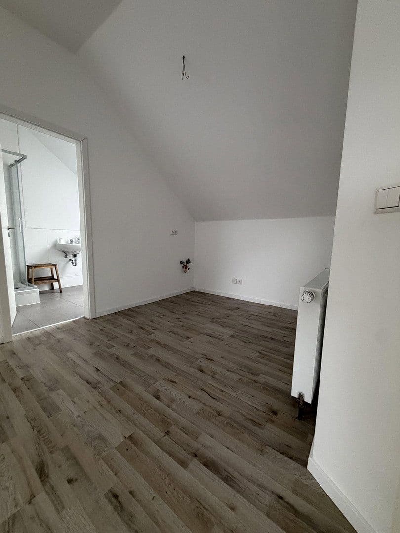 Prenájom bytu 2-izbový 50 m², Niederwaldstraße 9, Sandweier, Baden-Baden, Bádensko-Wurttembersko Prenájom bytu 2-izbový 50 m², Niederwaldstraße 9, Sandweier, Baden-Baden, Bádensko-Wurttembersko