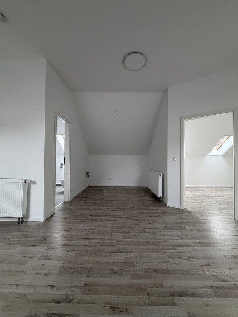 Prenájom bytu 2-izbový 50 m², Niederwaldstraße 9, Sandweier, Baden-Baden, Bádensko-Wurttembersko Prenájom bytu 2-izbový 50 m², Niederwaldstraße 9, Sandweier, Baden-Baden, Bádensko-Wurttembersko