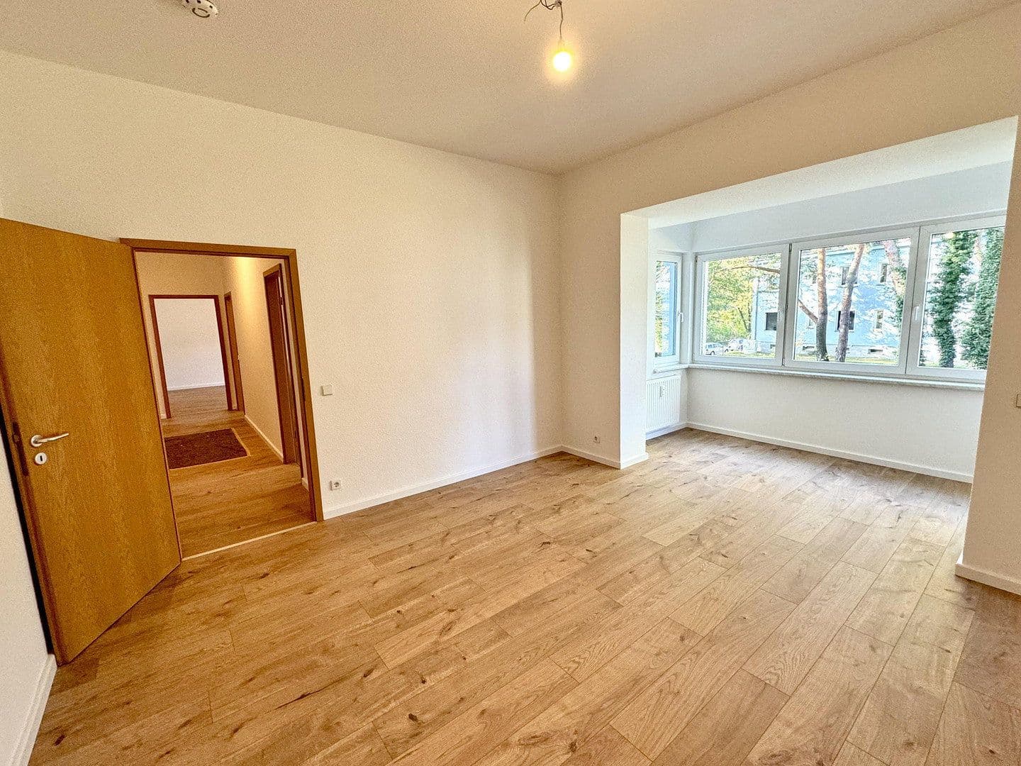 Prenájom bytu 2-izbový 66 m², Brandenburgische Str. 9, Zossen, Brandenbursko Prenájom bytu 2-izbový 66 m², Brandenburgische Str. 9, Zossen, Brandenbursko