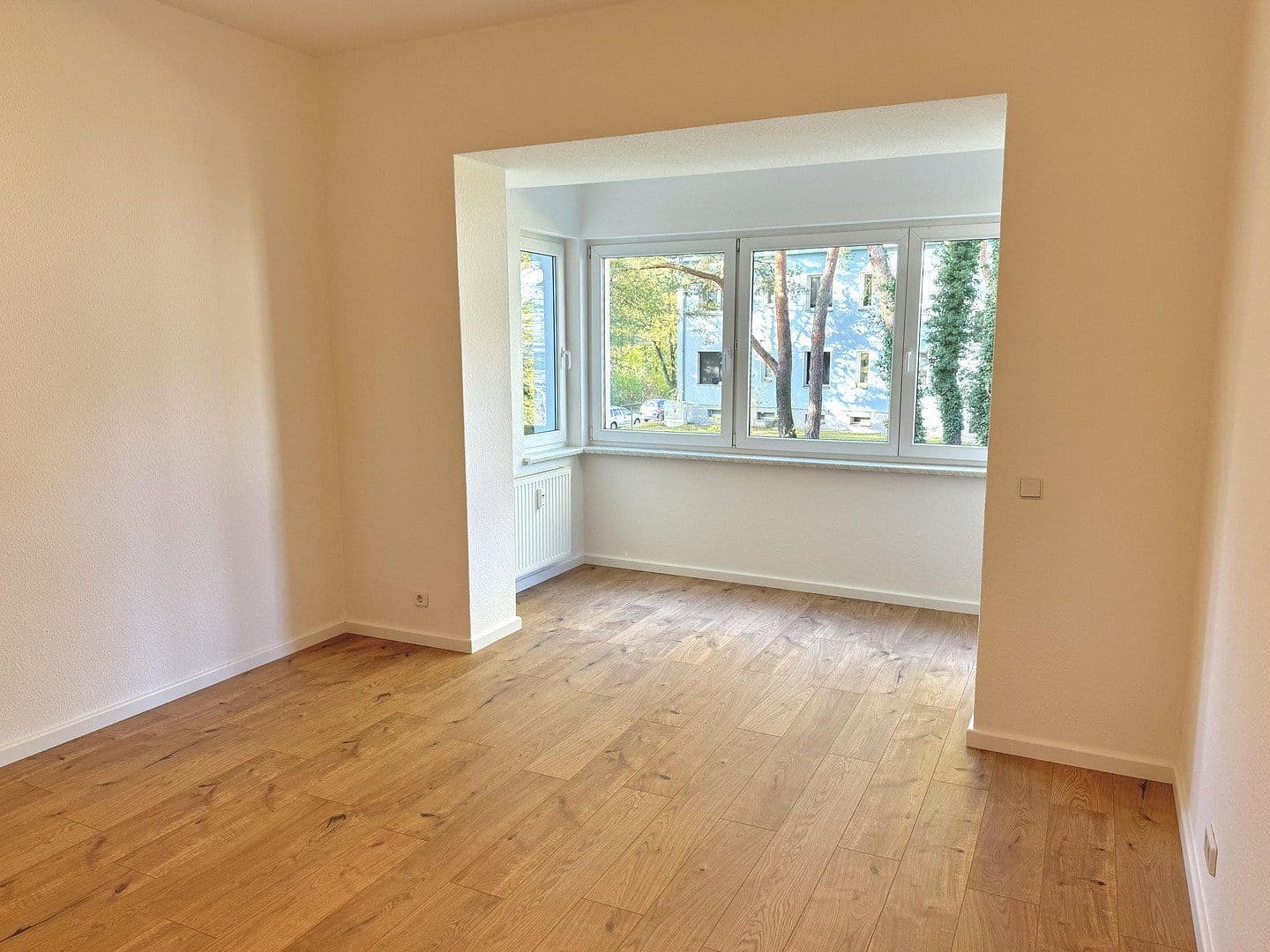 Prenájom bytu 2-izbový 66 m², Brandenburgische Str. 9, Zossen, Brandenbursko Prenájom bytu 2-izbový 66 m², Brandenburgische Str. 9, Zossen, Brandenbursko