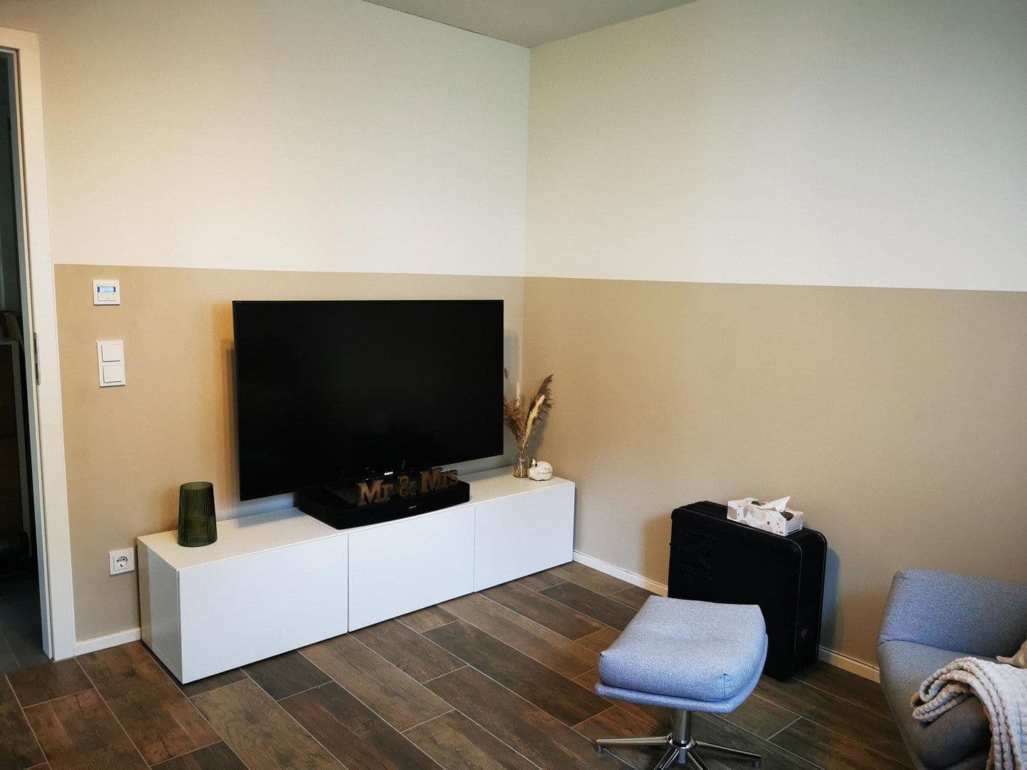 Prenájom bytu 4-izbový 125 m², Pliezhausen, Bádensko-Wurttembersko Prenájom bytu 4-izbový 125 m², Pliezhausen, Bádensko-Wurttembersko