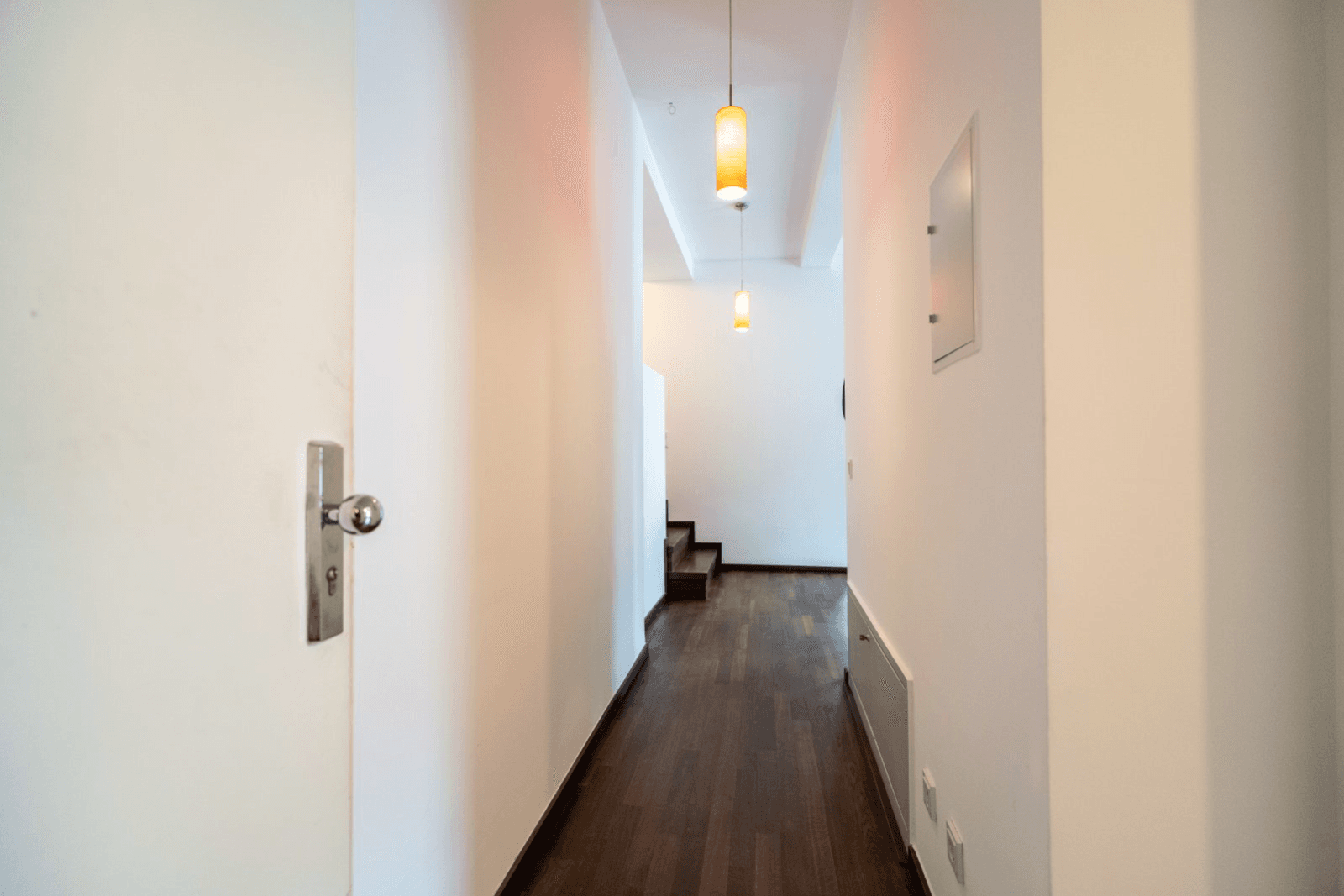 Prenájom bytu 2-izbový 96 m², Düsseldorf, Severné Porýnie - Westfálsko Prenájom bytu 2-izbový 96 m², Düsseldorf, Severné Porýnie - Westfálsko