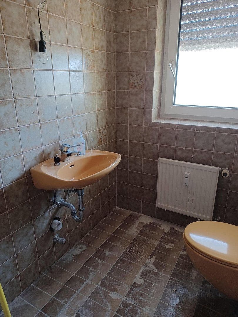 Prenájom bytu 3-izbový 115 m², Baden-Baden - Neuweier, Bádensko-Wurttembersko Prenájom bytu 3-izbový 115 m², Baden-Baden - Neuweier, Bádensko-Wurttembersko