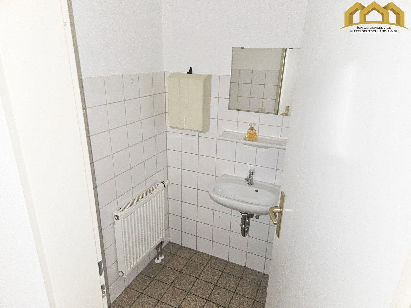 Prenájom kancelárie 141 m², Georg-Schumann-Str. 46, Sangerhausen, Sasko-Anhaltsko Prenájom kancelárie 141 m², Georg-Schumann-Str. 46, Sangerhausen, Sasko-Anhaltsko