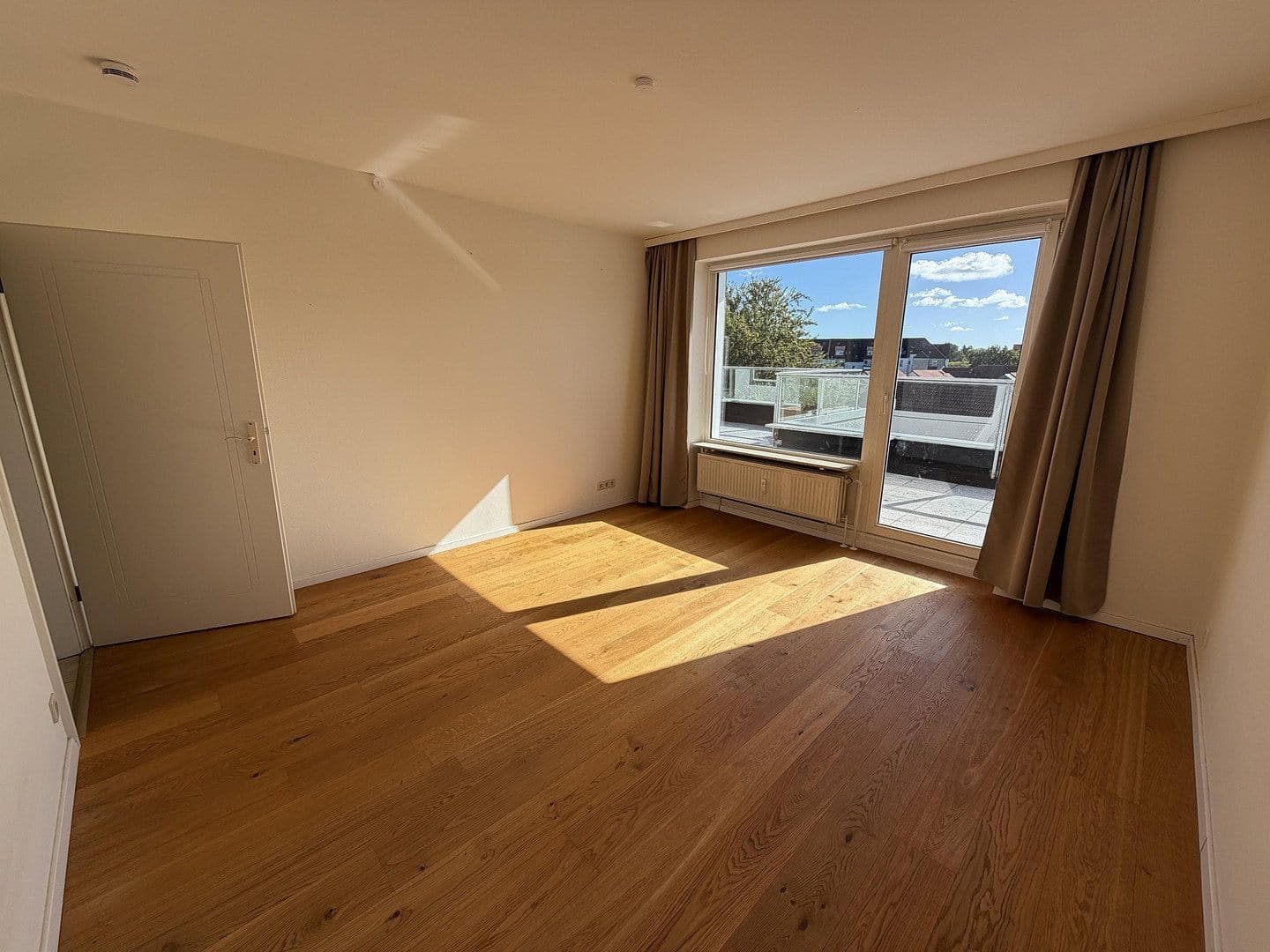 Predaj bytu 4-izbový 127 m², Bachstr. 5, Flensburg, Šlezvicko-Holštajnsko Predaj bytu 4-izbový 127 m², Bachstr. 5, Flensburg, Šlezvicko-Holštajnsko
