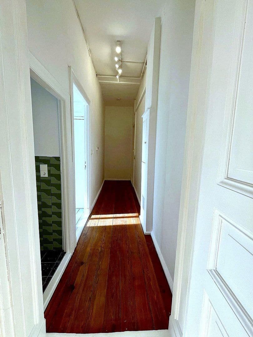 Predaj bytu 2-izbový 45 m², Schillerpromenade 32, Berlin, Berlín Predaj bytu 2-izbový 45 m², Schillerpromenade 32, Berlin, Berlín