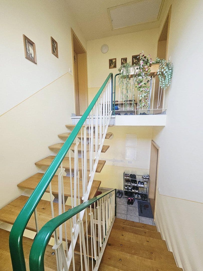 Predaj domu 328 m², pozemok 1.314 m², Grimma, Sasko Predaj domu 328 m², pozemok 1.314 m², Grimma, Sasko
