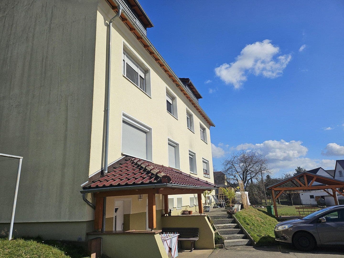 Predaj domu 328 m², pozemok 1.314 m², Grimma, Sasko Predaj domu 328 m², pozemok 1.314 m², Grimma, Sasko