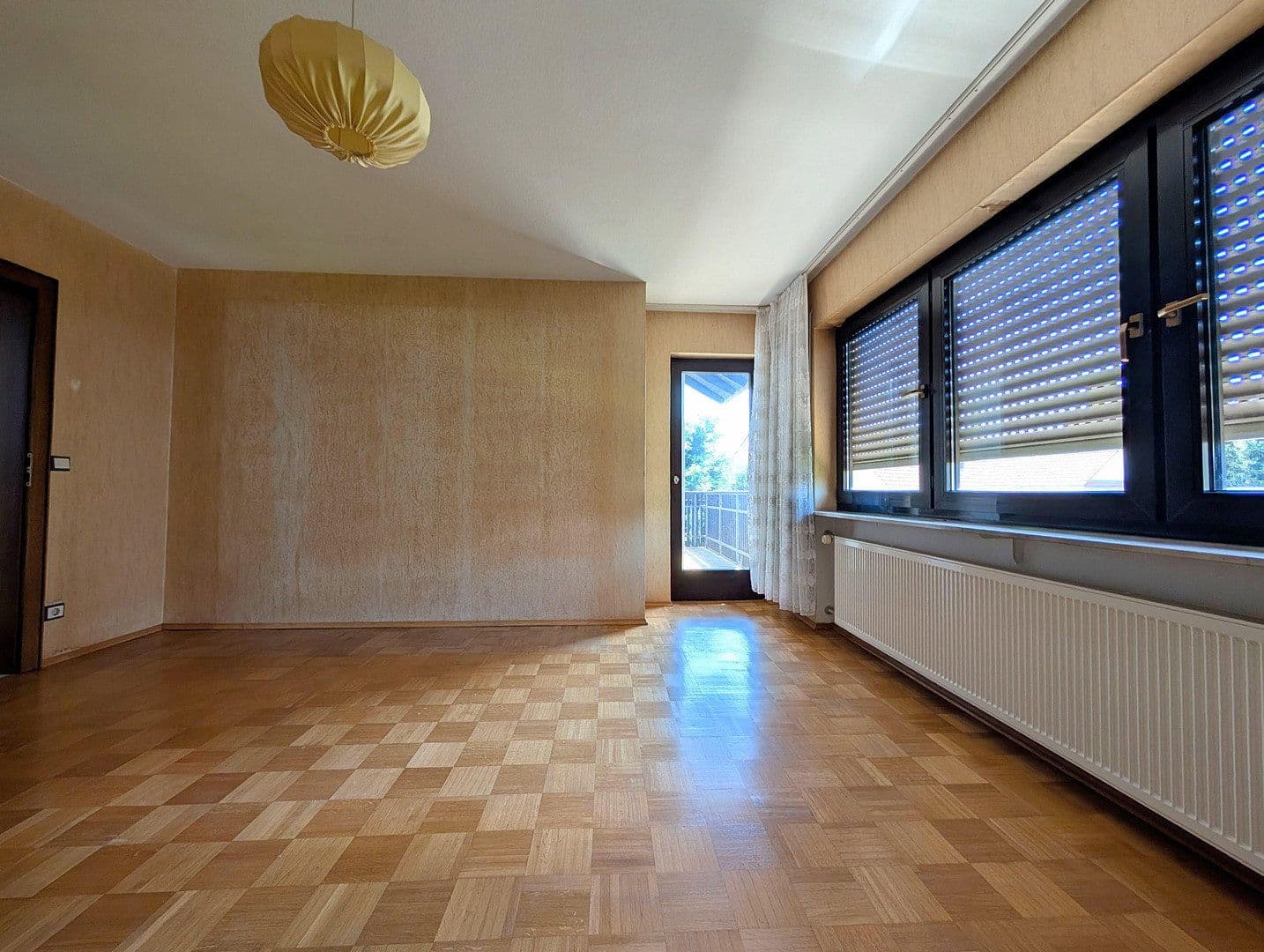 Predaj domu 162 m², pozemok 360 m², Goldbach, Bavorsko Predaj domu 162 m², pozemok 360 m², Goldbach, Bavorsko