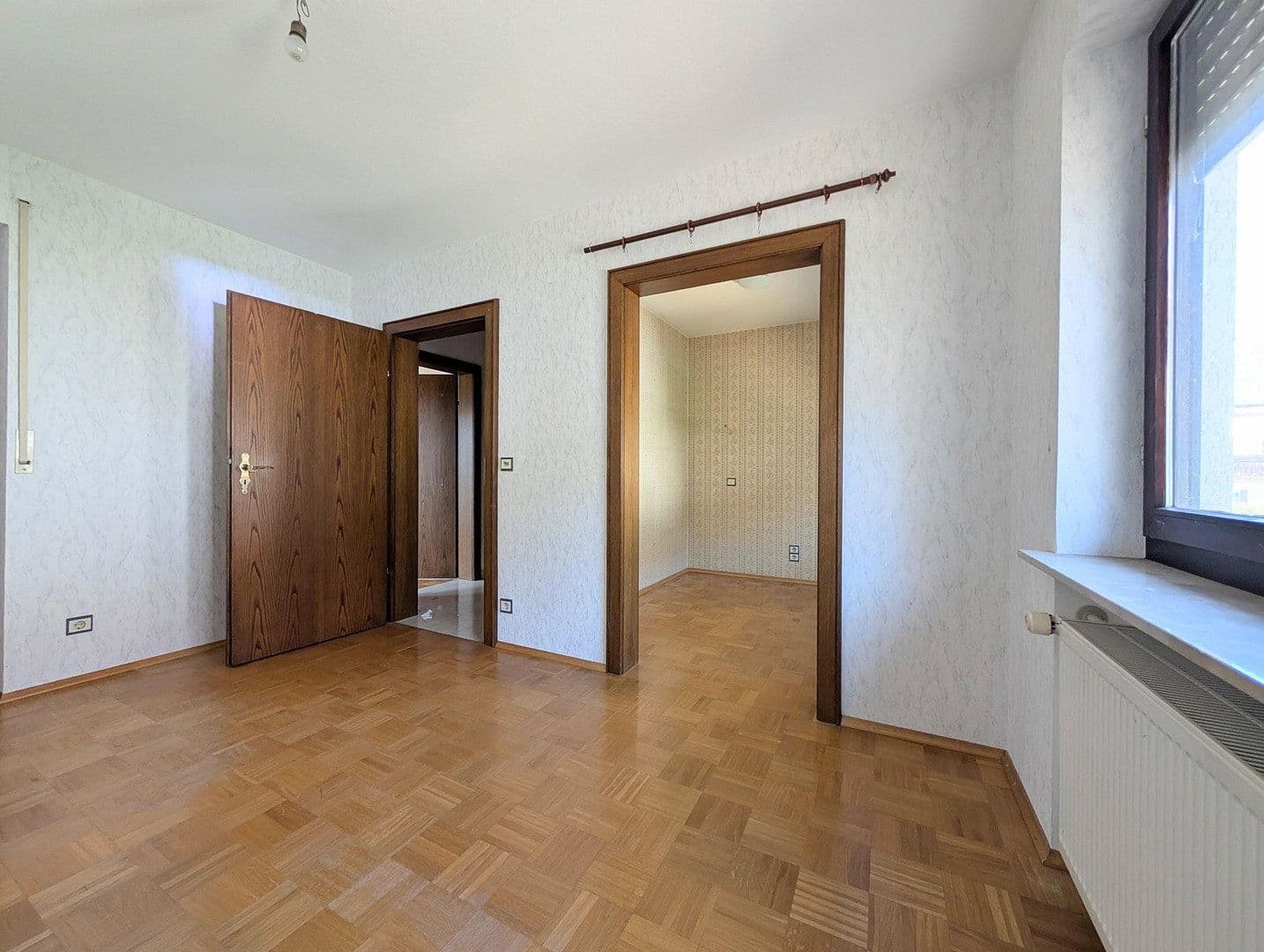 Predaj domu 162 m², pozemok 360 m², Goldbach, Bavorsko Predaj domu 162 m², pozemok 360 m², Goldbach, Bavorsko
