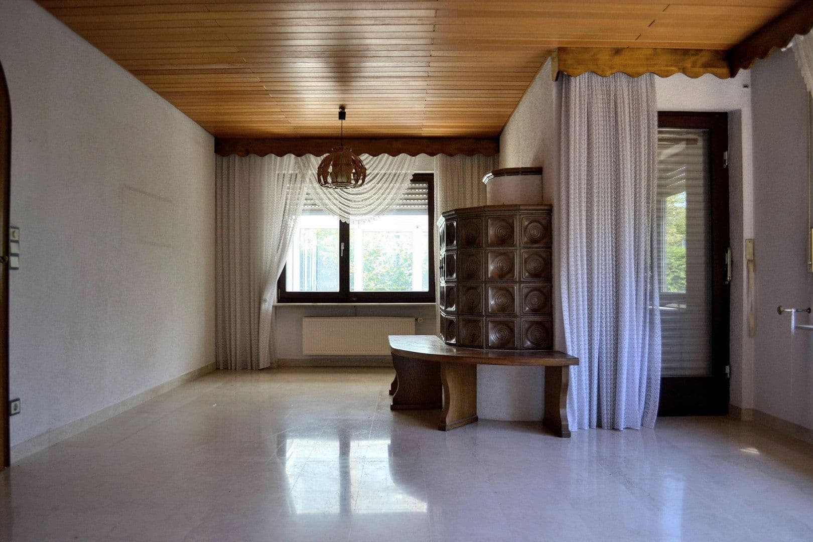 Predaj domu 162 m², pozemok 360 m², Goldbach, Bavorsko Predaj domu 162 m², pozemok 360 m², Goldbach, Bavorsko
